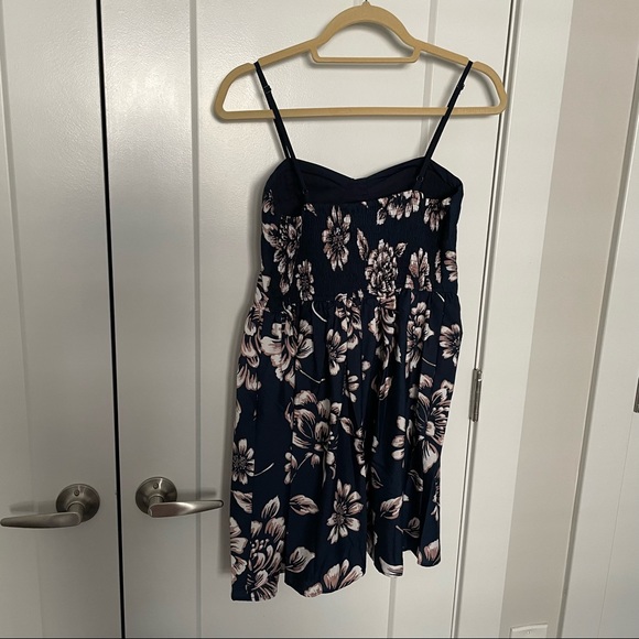 Band of Gypsies Navy Floral Dress - Picture 4 of 4